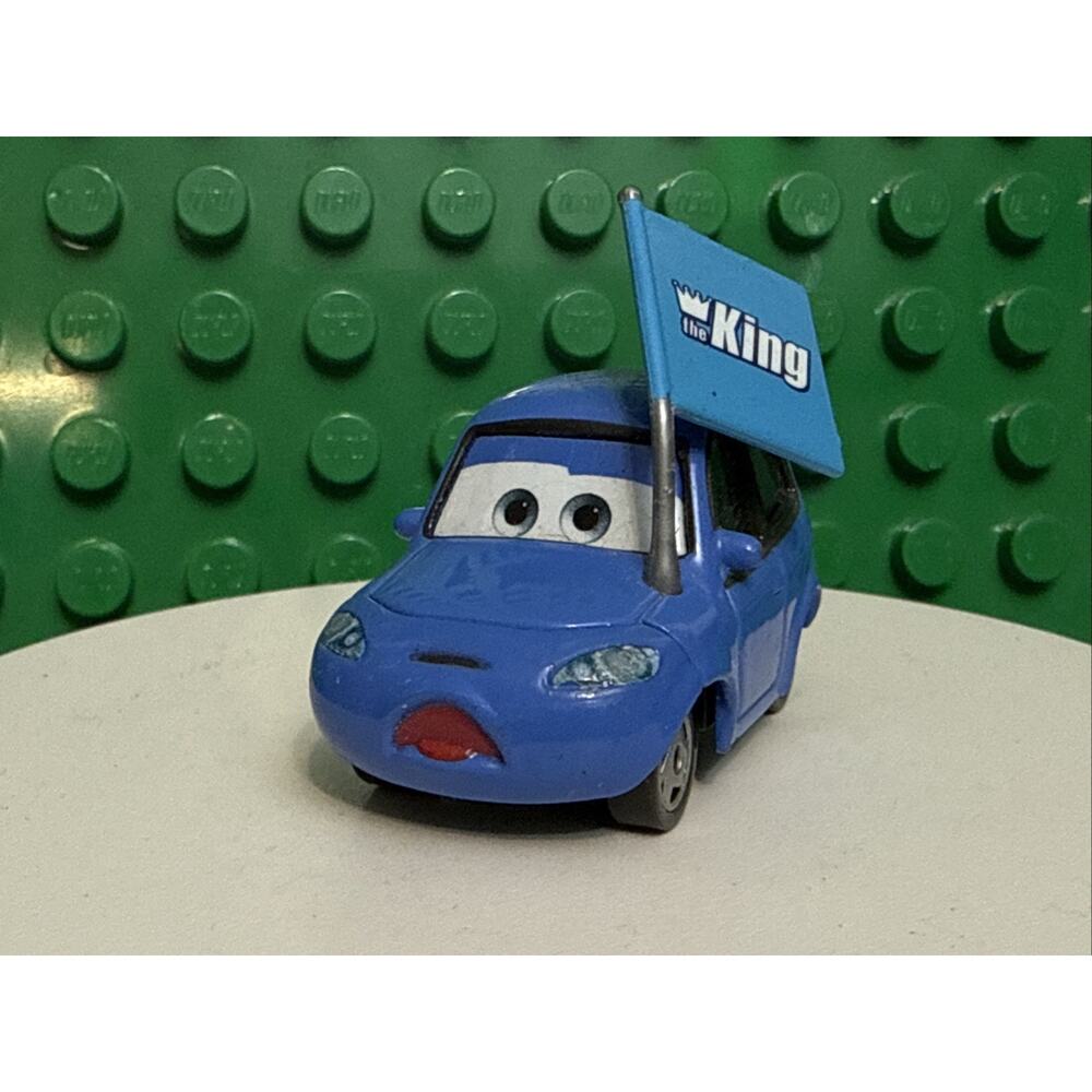 Matthew True Blue McCrew Dinoco King Fan Disney Pixar Diecast Metal Cars 1:55
